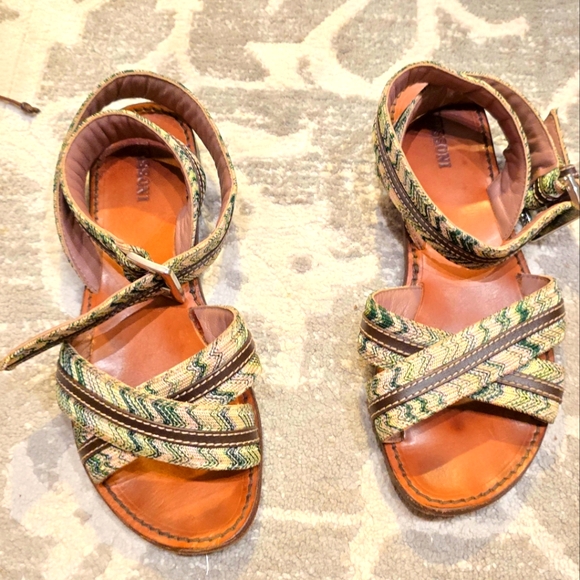 Missoni sandals. Size 8